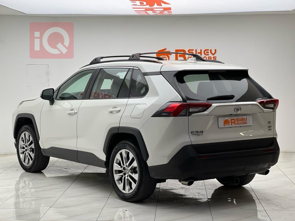 تويوتا راف 4